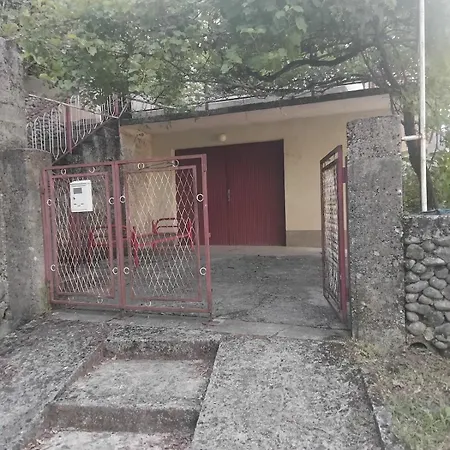Casa de Férias Two Bedroom House *